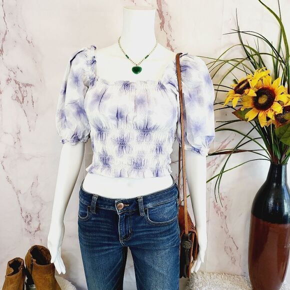 Levis 100% cotton smocked crop top - Picture 4 of 9